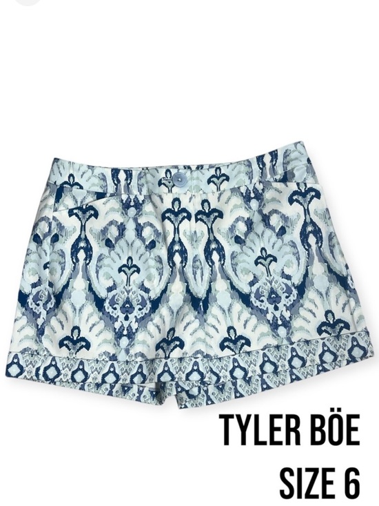 Tyler Boe Pants - Tyler Boe blue and white shorts size 6